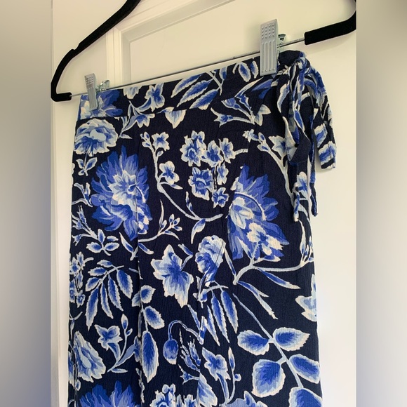 Women’s skirt - Picture 3 of 5